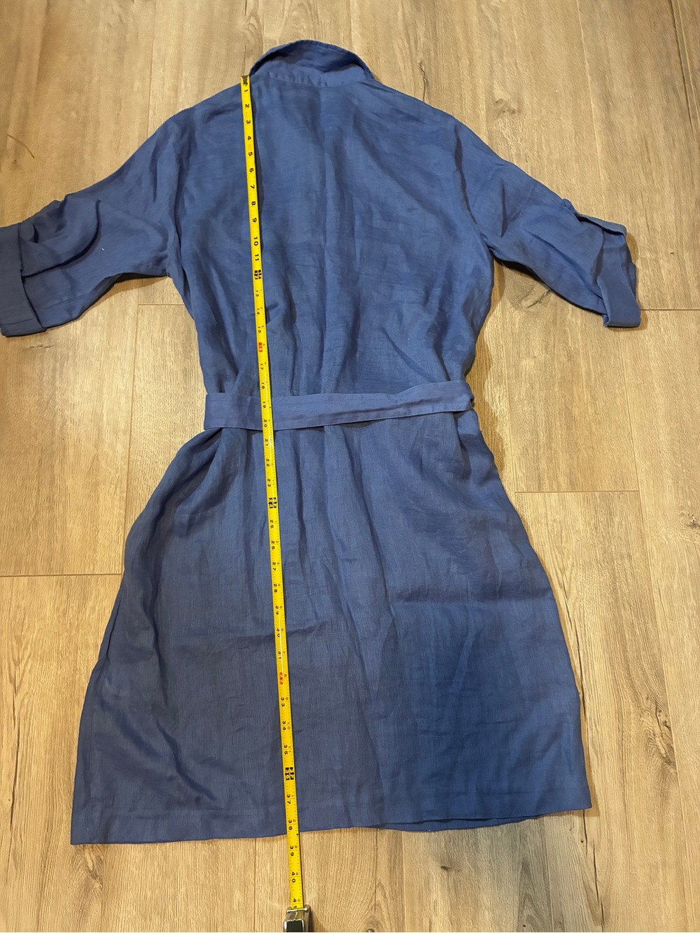 J. McLaughlin Blue Linen Belted Shirt Dress Medium Roll Tab Sleeve - Picture 11 of 11